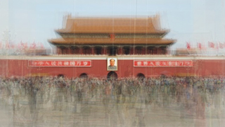 Illustration for article titled Most Tourists Take Pictures From the Same Spot